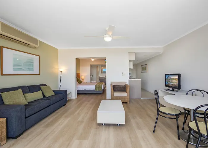 Hinterland Luxury - 1 Bedroom Hinterland View Apt