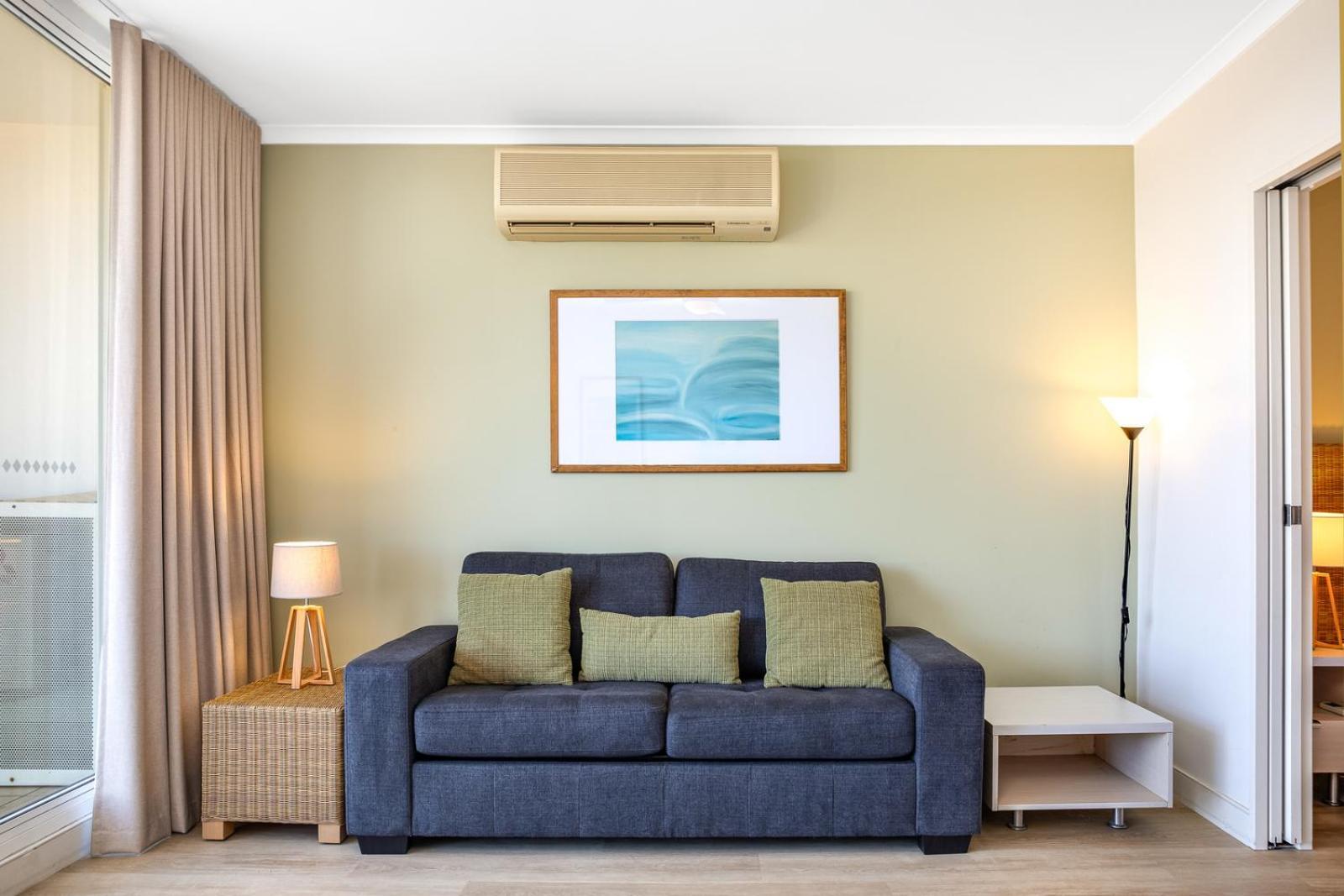 Hinterland Luxury - 1 Bedroom Hinterland View Ettalong Beach